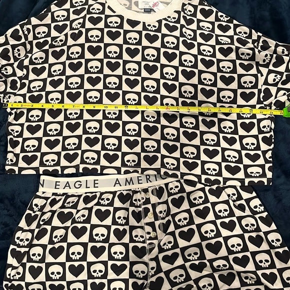American Eagle 2 piece pajama set or loungewear size XL need I say more skulls - Picture 11 of 17